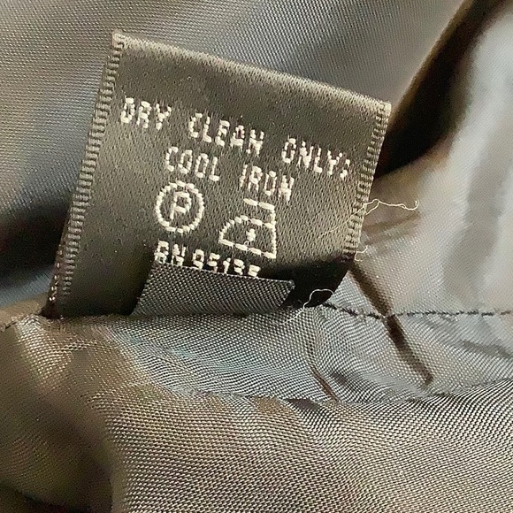 Lafayette 148 New York Black Wool Skirt - Picture 7 of 7